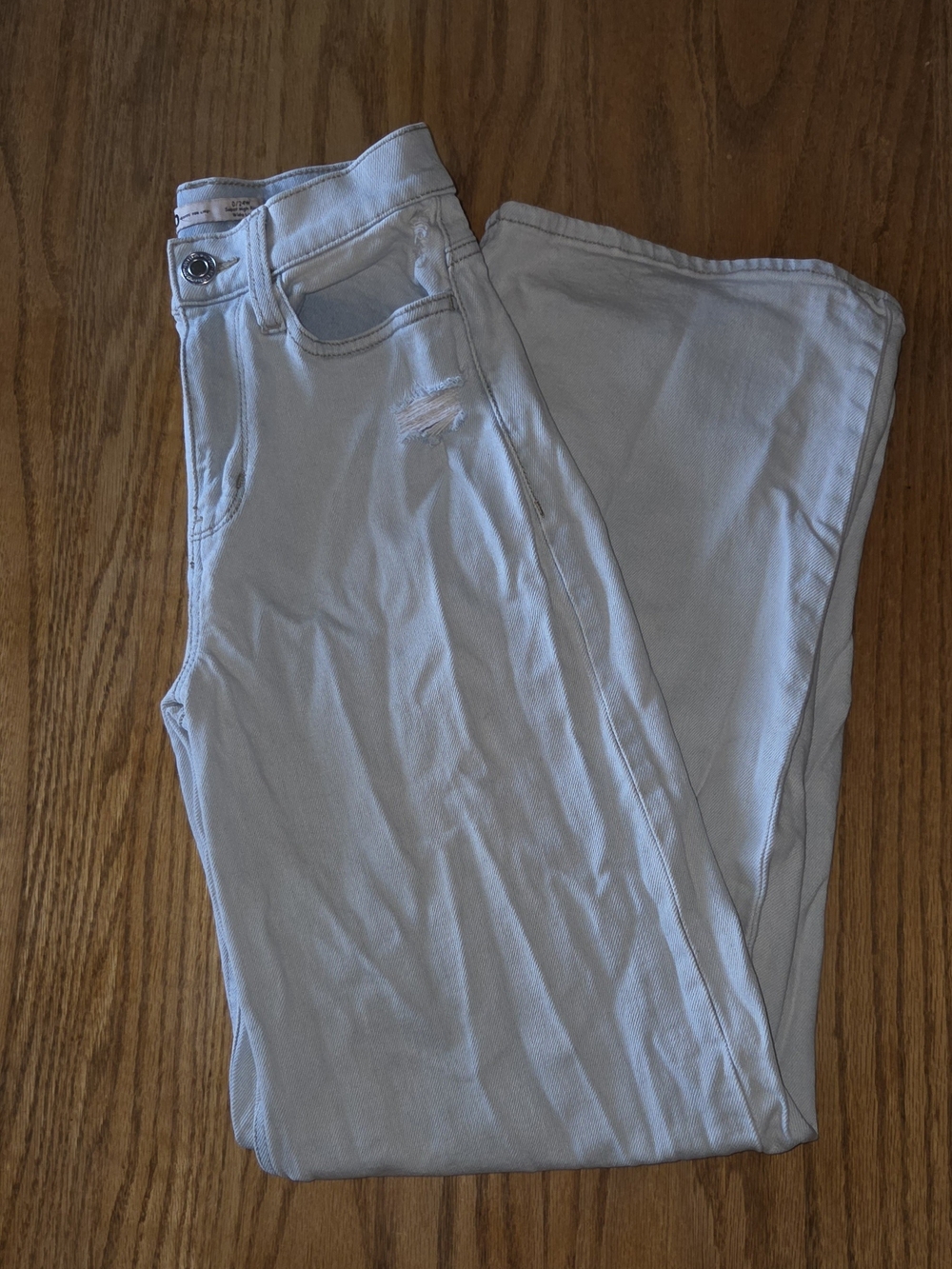 Light Wash High-Waist Wide Leg Distressed Jeans